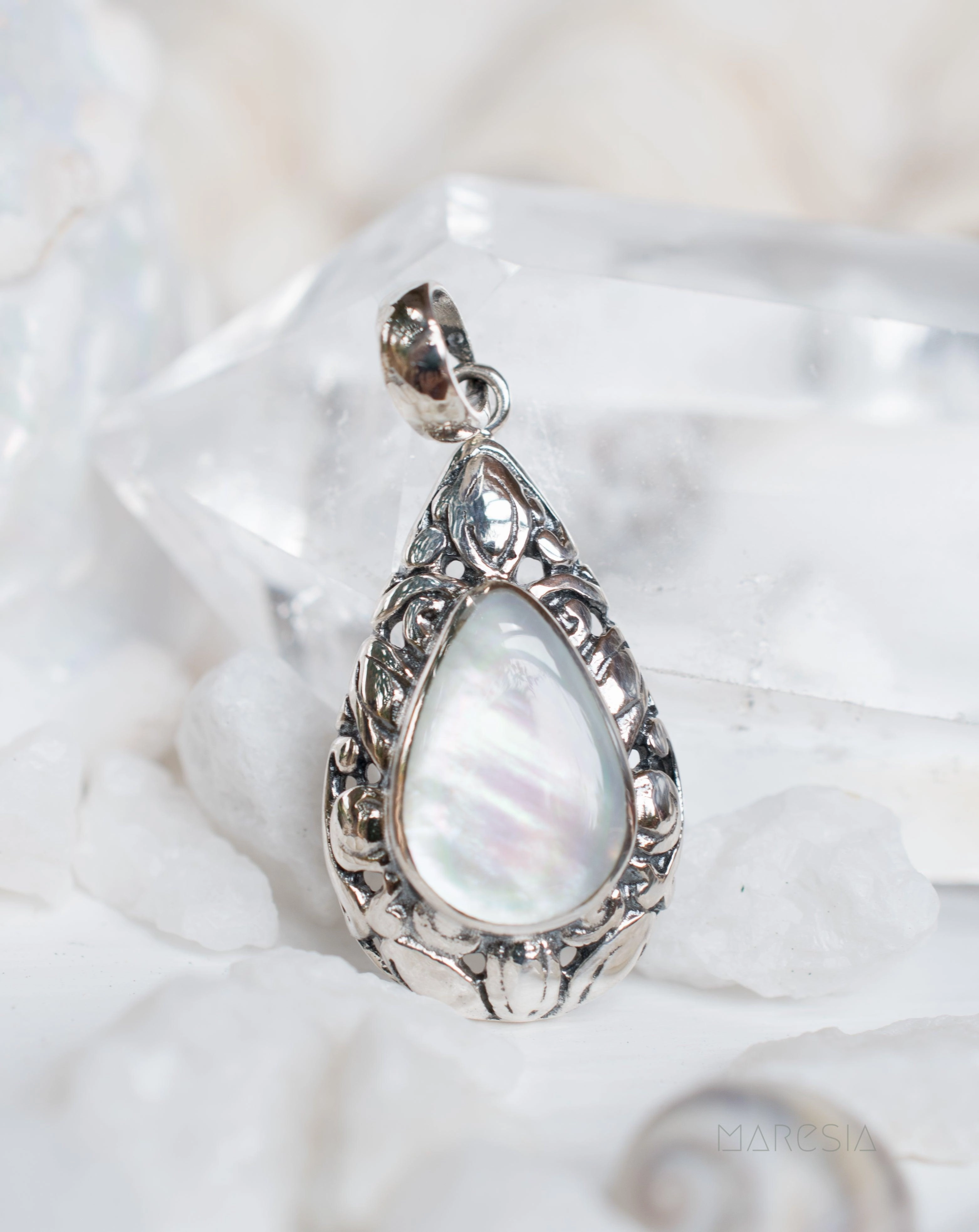 Pendant ~ Abalone, Mother of Pearl or Coral ~ Sterling Silver 925 ~SMP012