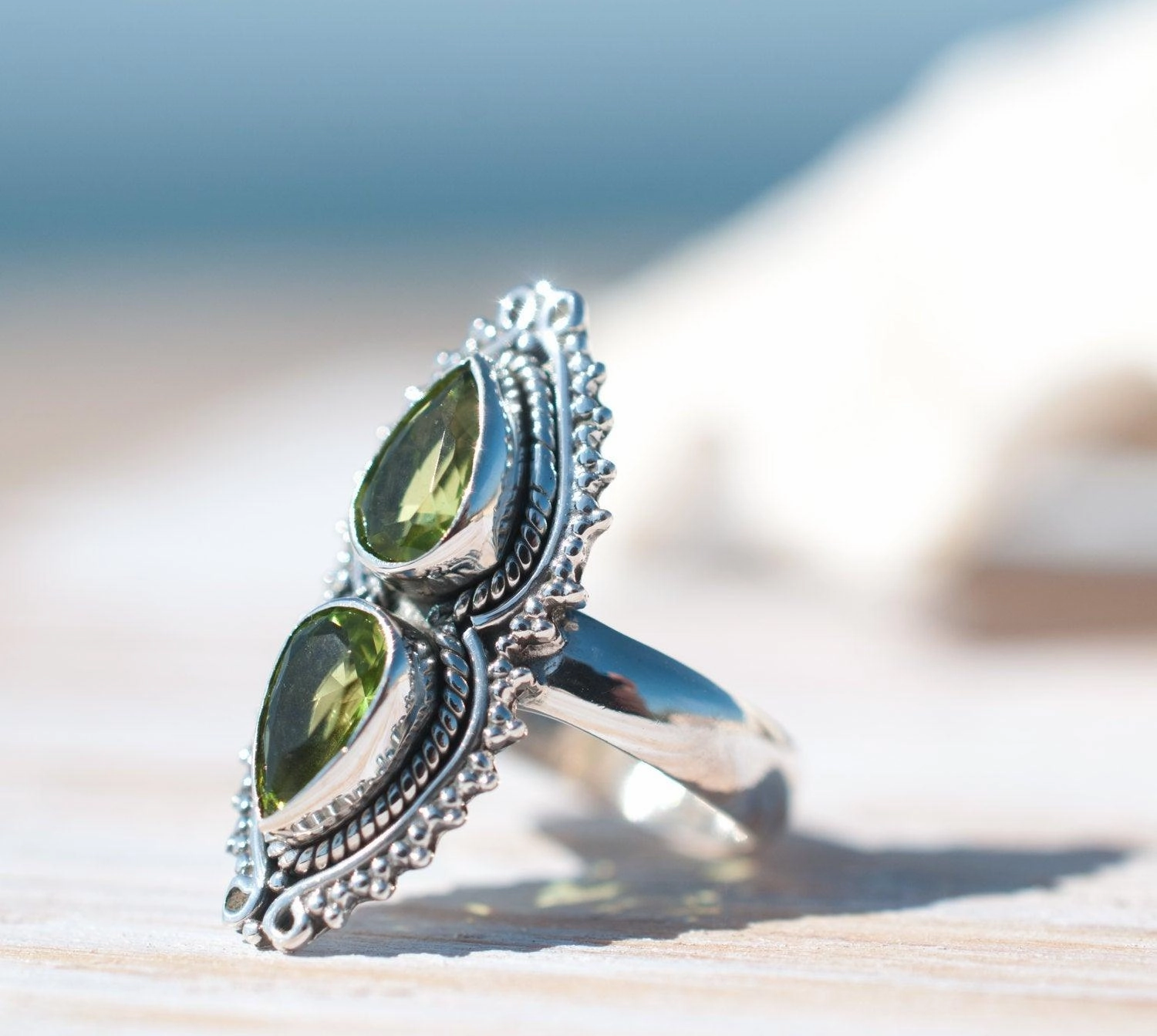 Peridot Ring ~ Sterling Silver 925 ~MR043