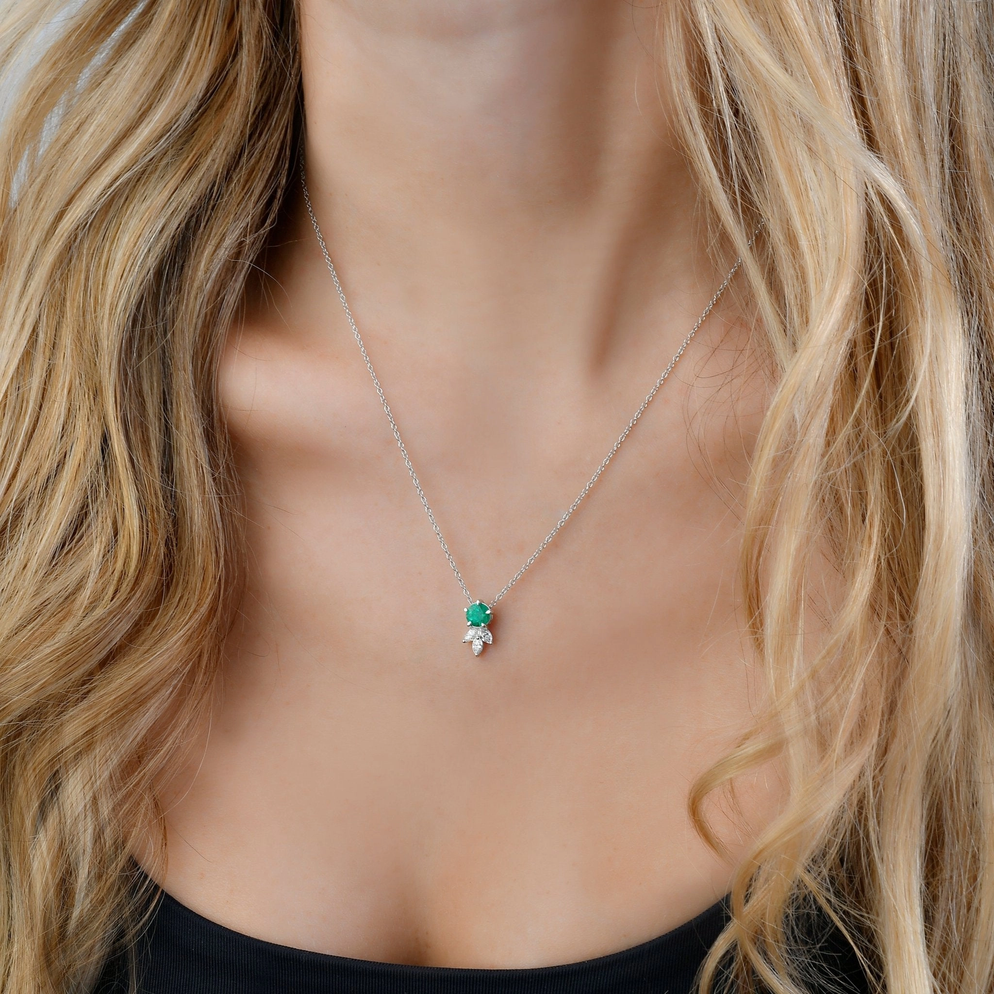 Petal Necklace - WG