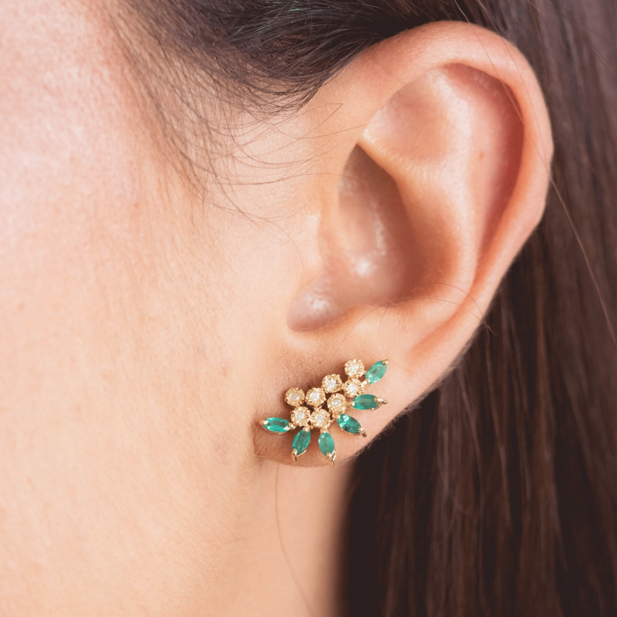 Petalis Earrings - WG