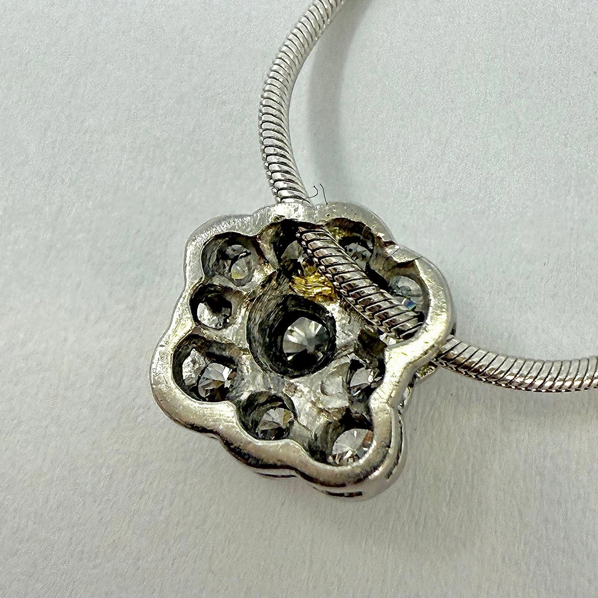 Platinum Diamond Pendant Necklace