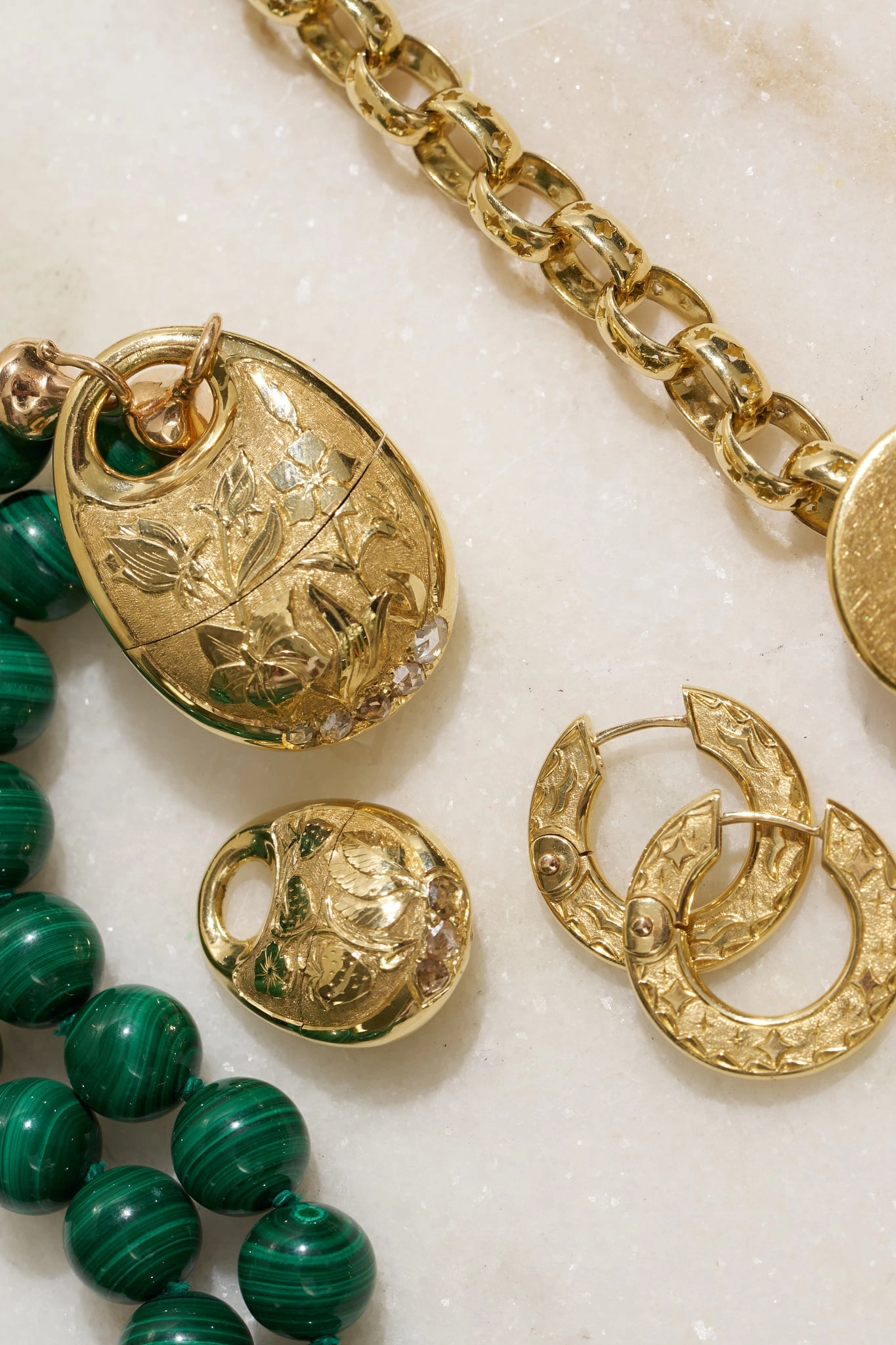 Podling Pendant, Yellow Gold