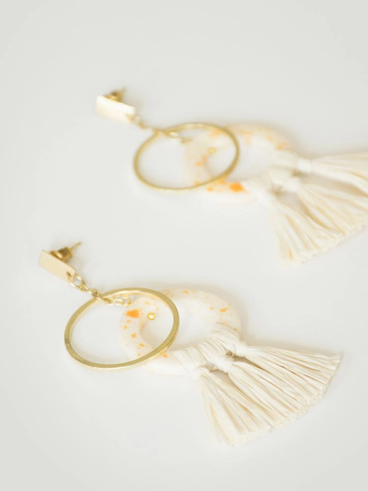 Popcorn Raffia Studs - Yellow