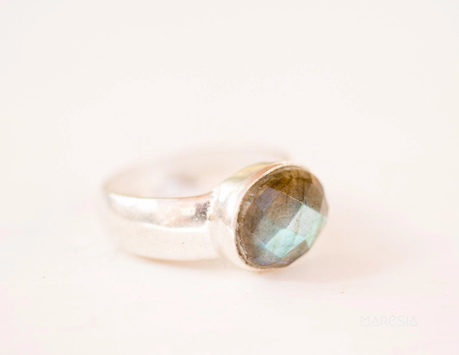 Rainbow Labradorite Ring ~ Sterling Silver 925 ~MR015