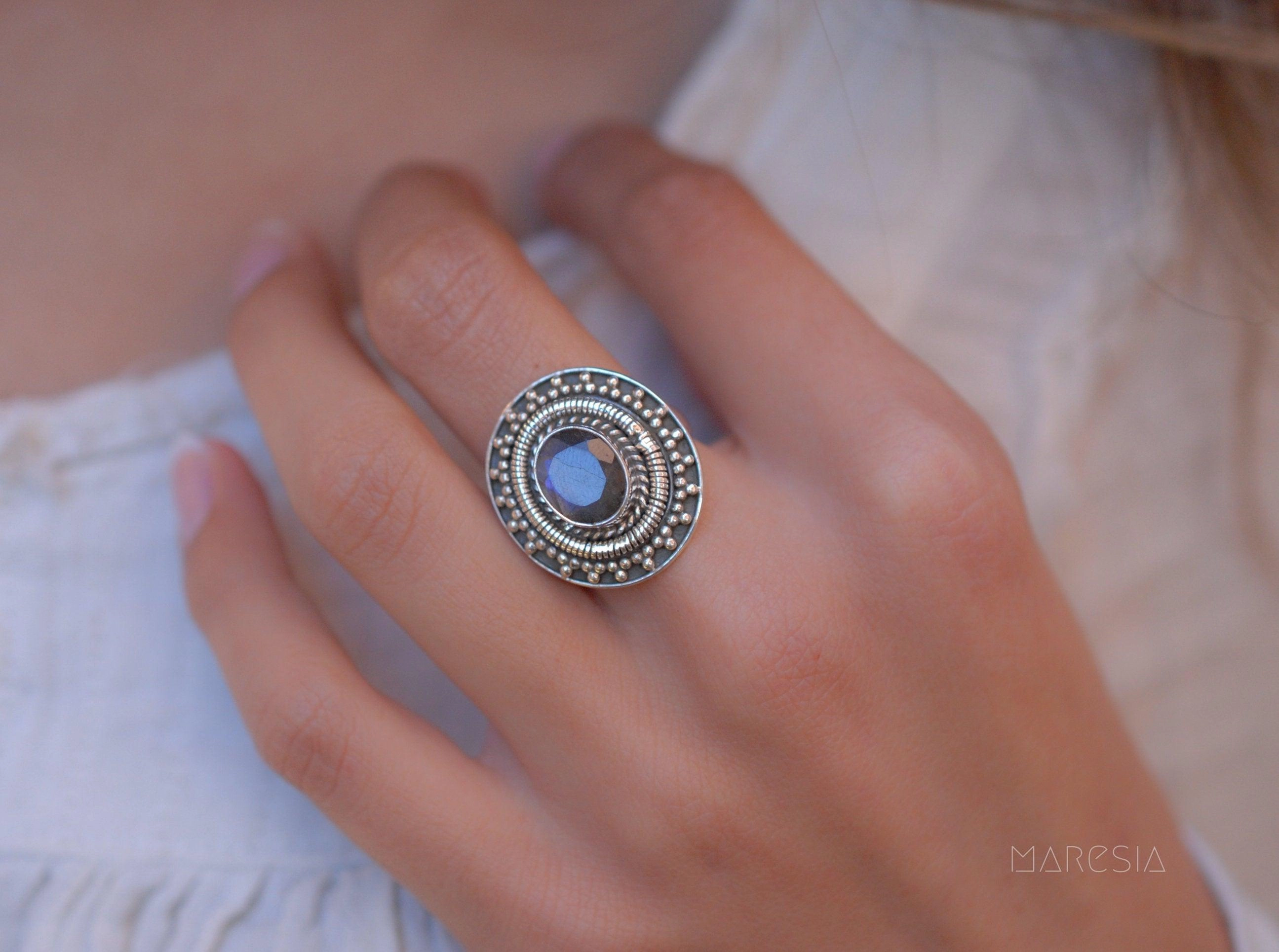 Rainbow Labradorite Ring ~ Sterling Silver 925~ MR107