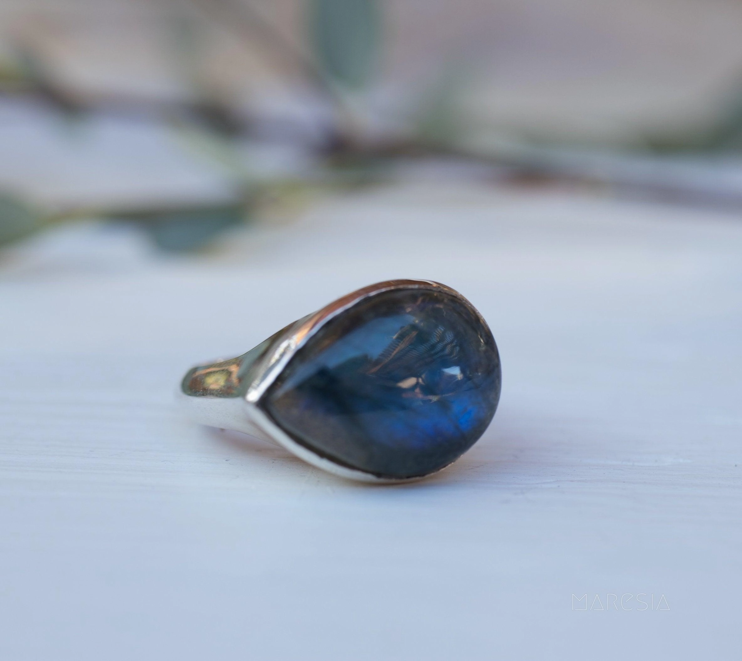 Rainbow Labradorite Ring ~ Sterling Silver 925 ~MR274