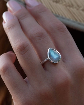 Rainbow Labradorite Tear Drop Ring ~ Sterling Silver 925 ~ MR225