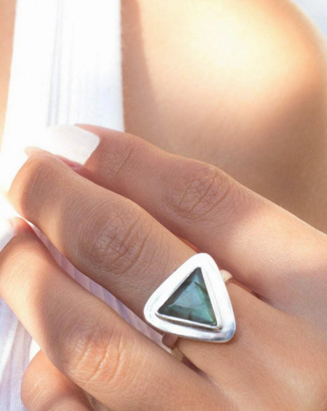 Rainbow Labradorite Triangle Ring Large ~ Sterling Silver 925 ~ MR115