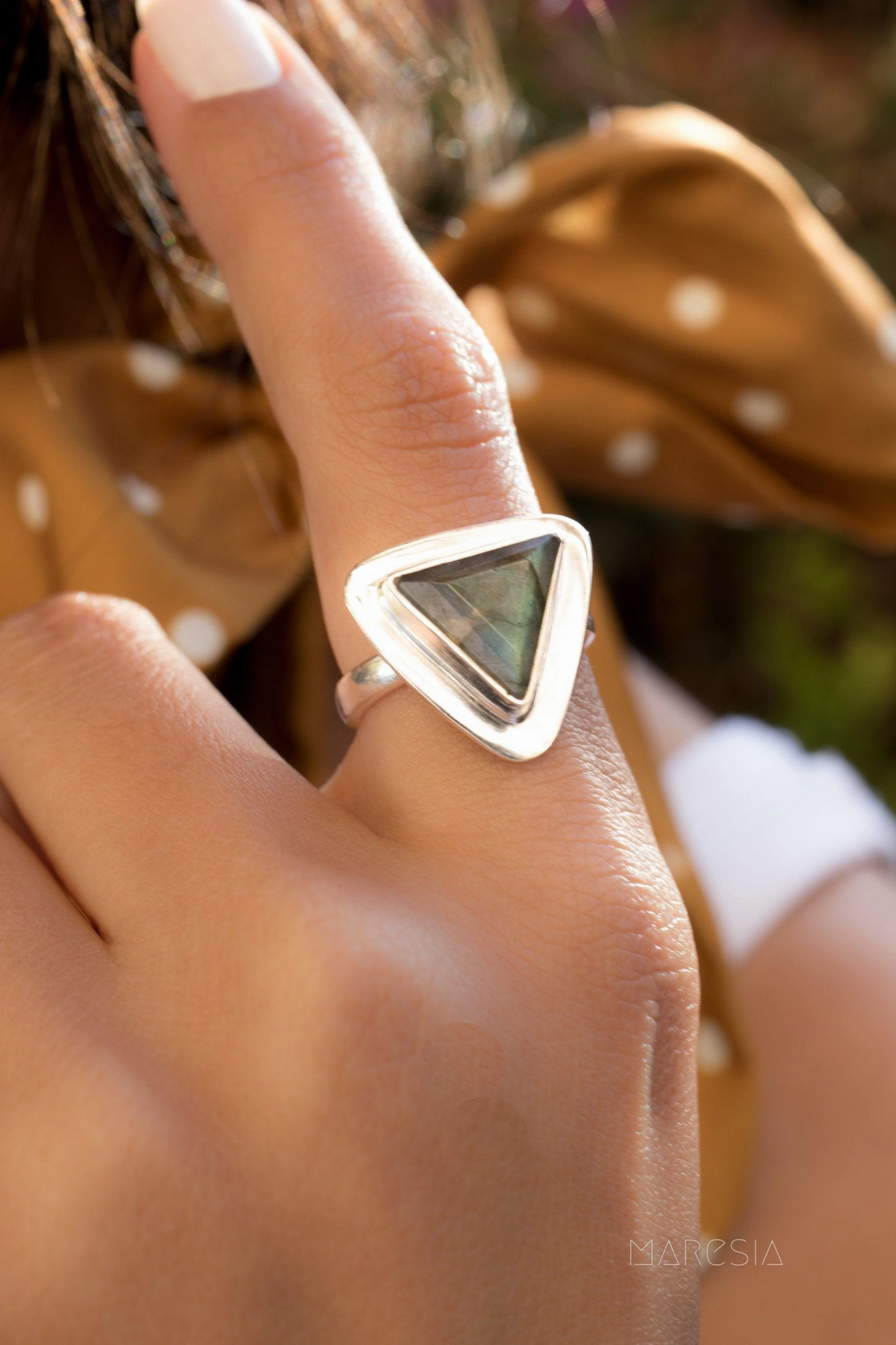 Rainbow Labradorite Triangle Ring Large ~ Sterling Silver 925 ~ MR115