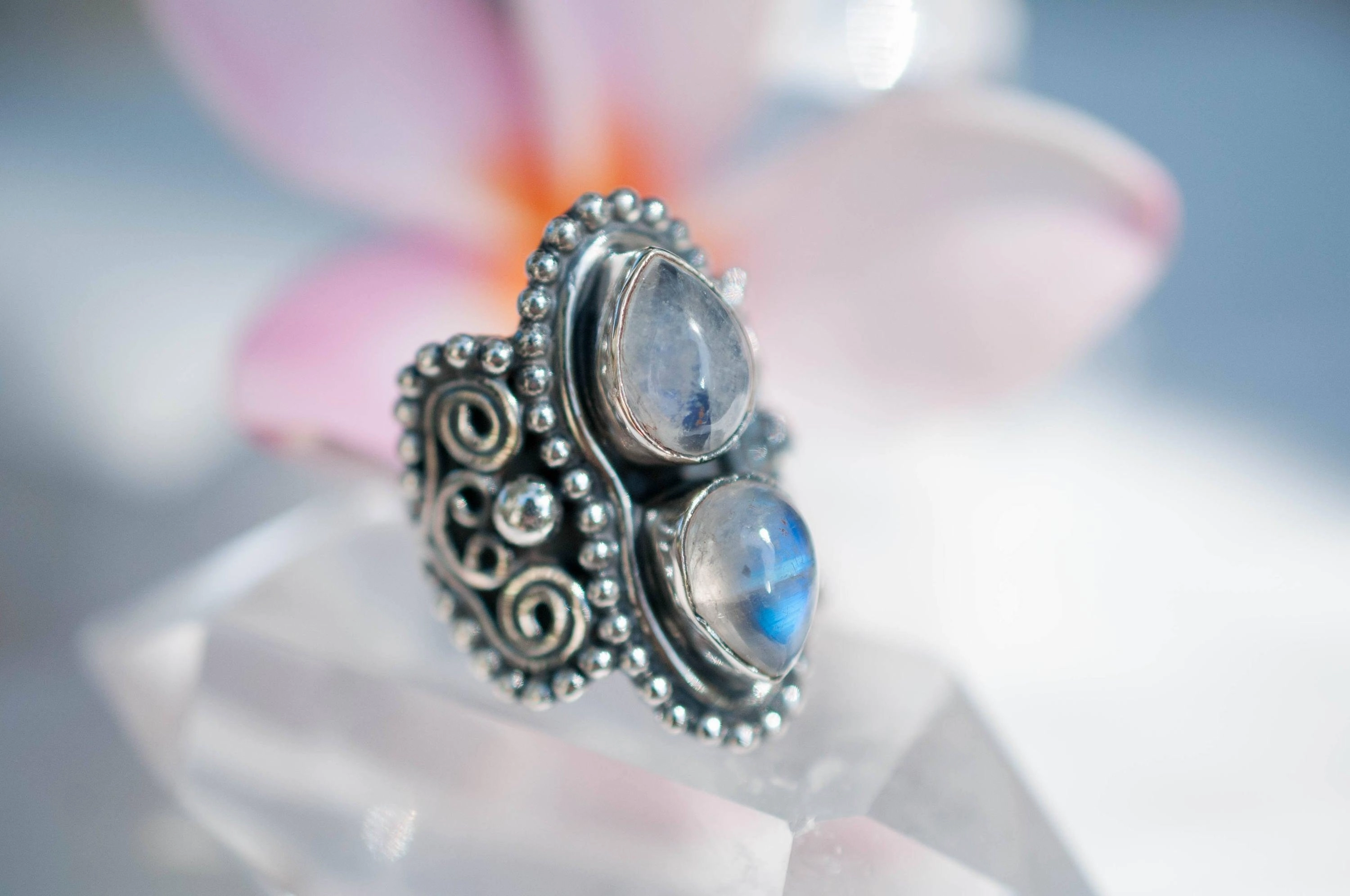 Rainbow Moonstone Ring ~ Sterling Silver 925 ~MR056