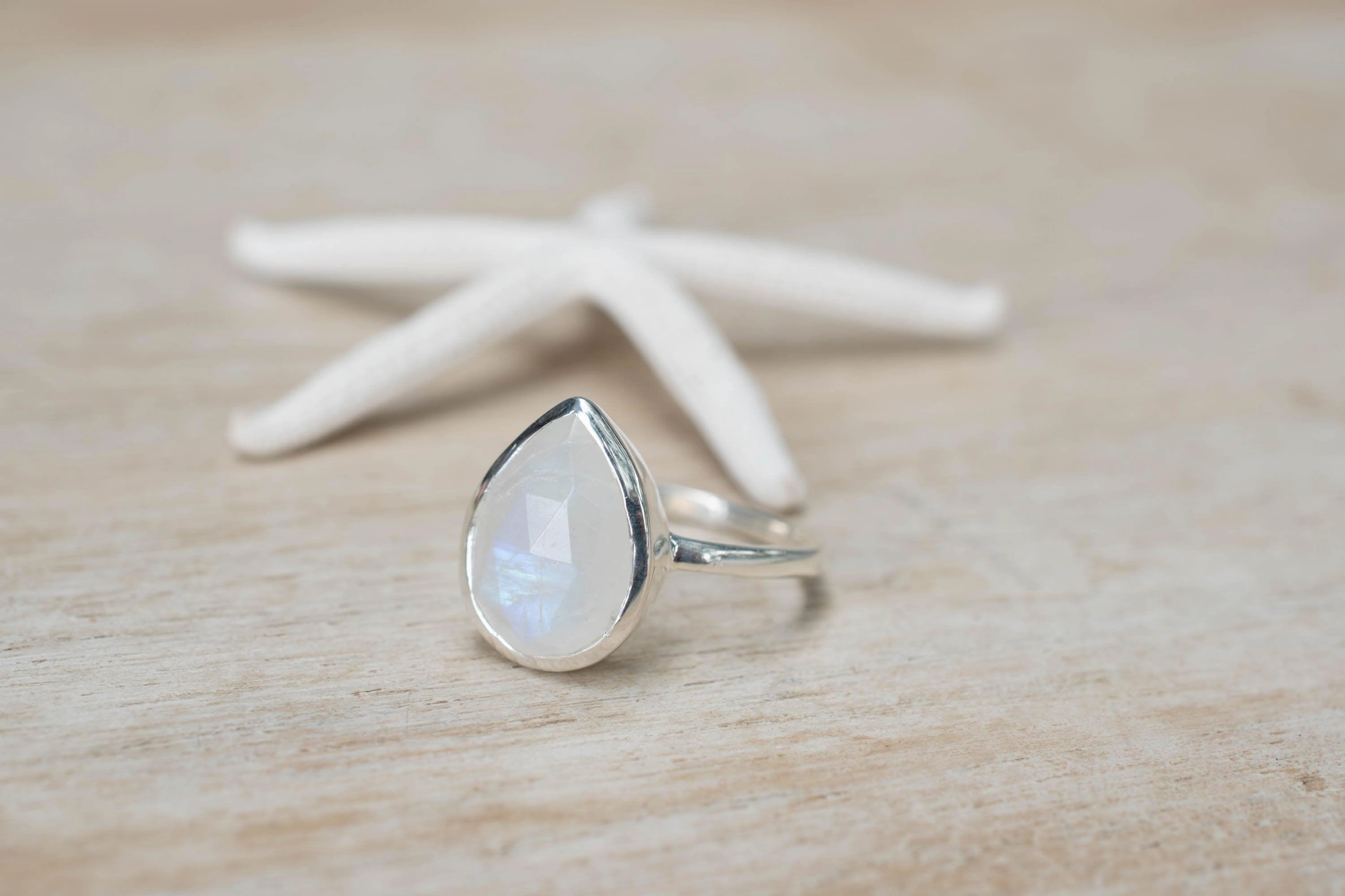 Rainbow Moonstone Tear Drop Ring ~ Sterling Silver 925 ~ MR223