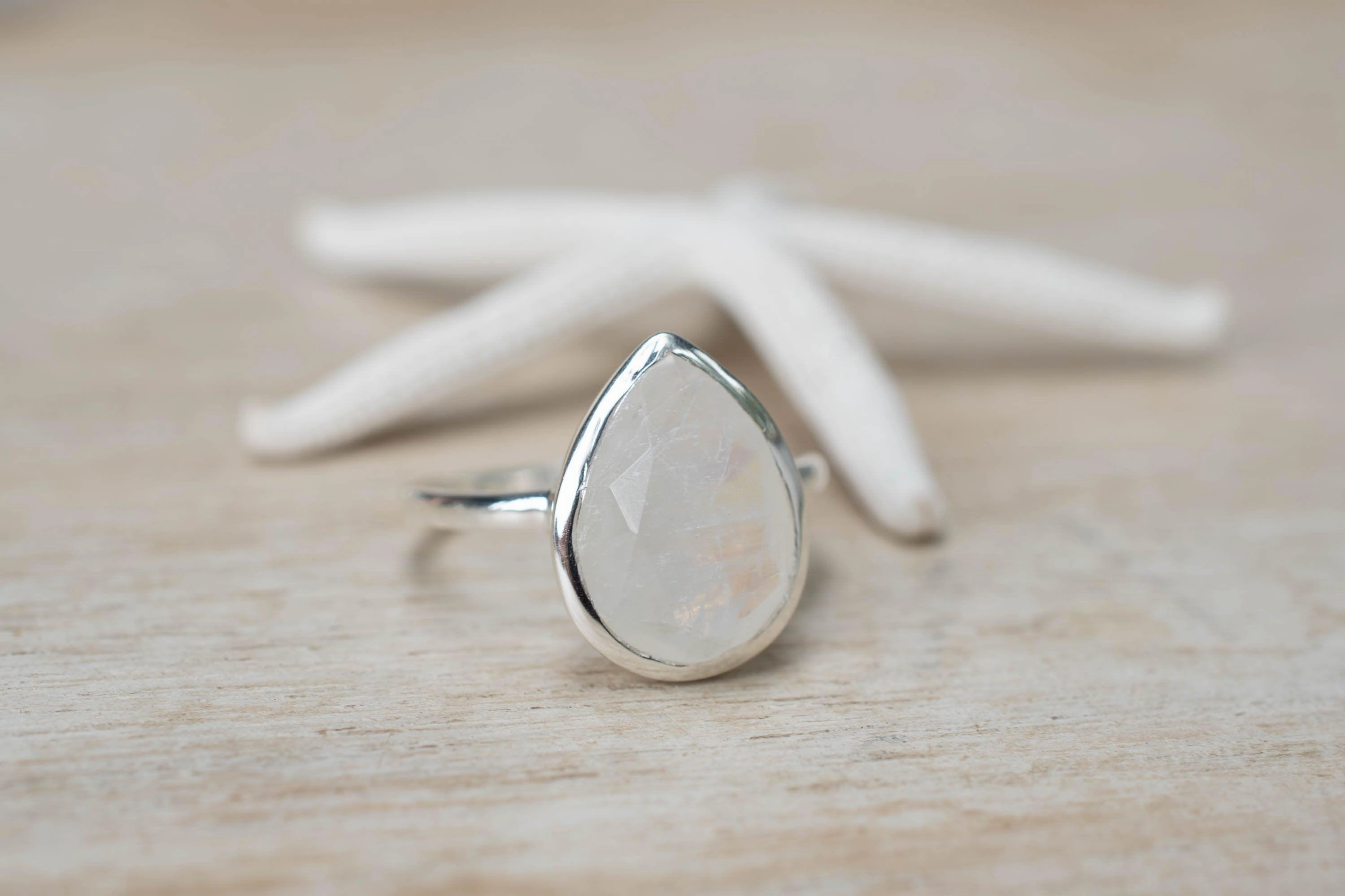 Rainbow Moonstone Tear Drop Ring ~ Sterling Silver 925 ~ MR223
