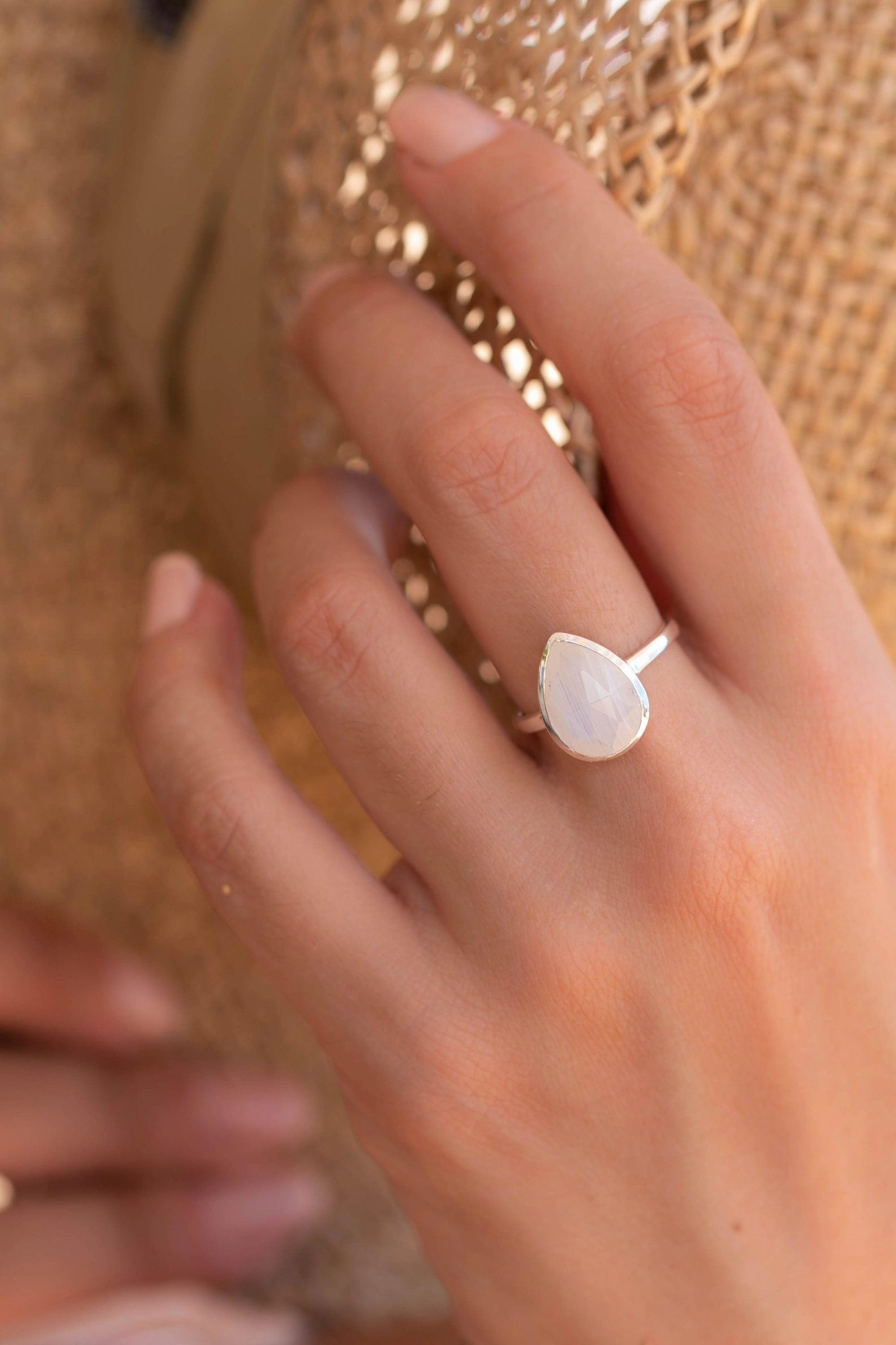 Rainbow Moonstone Tear Drop Ring ~ Sterling Silver 925 ~ MR223