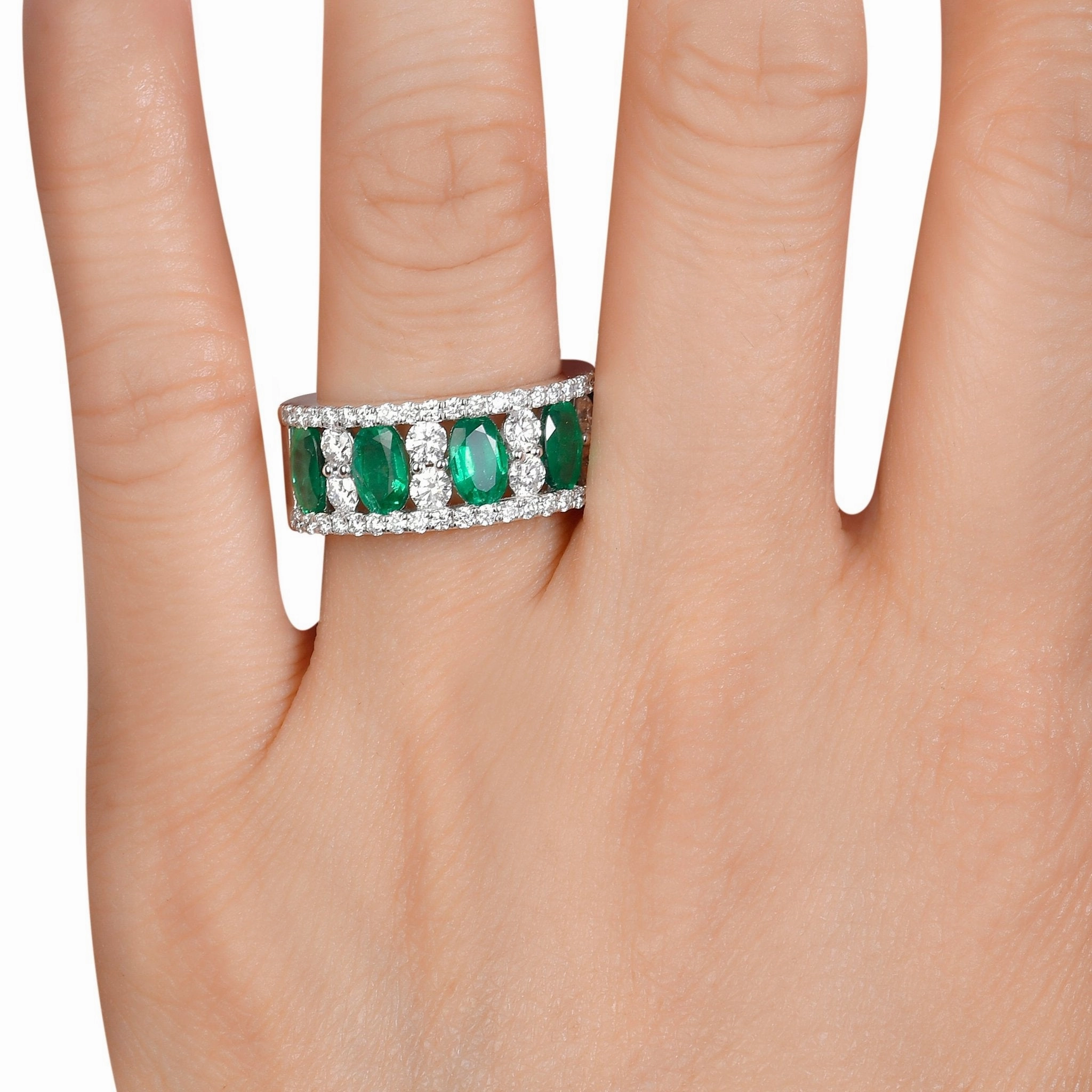 Reina Ring  - YG