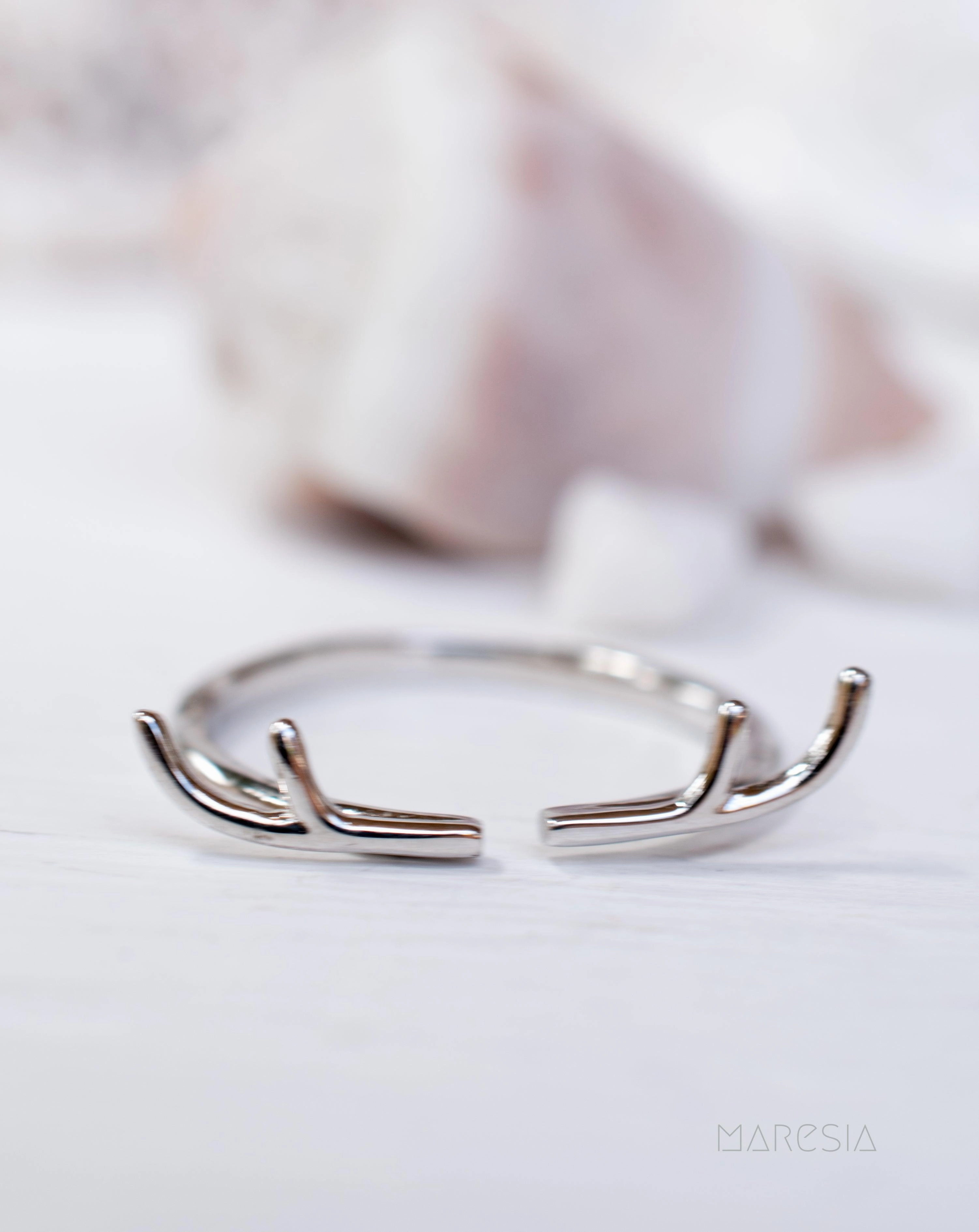 Ring~ Sterling Silver 925~ SMR070