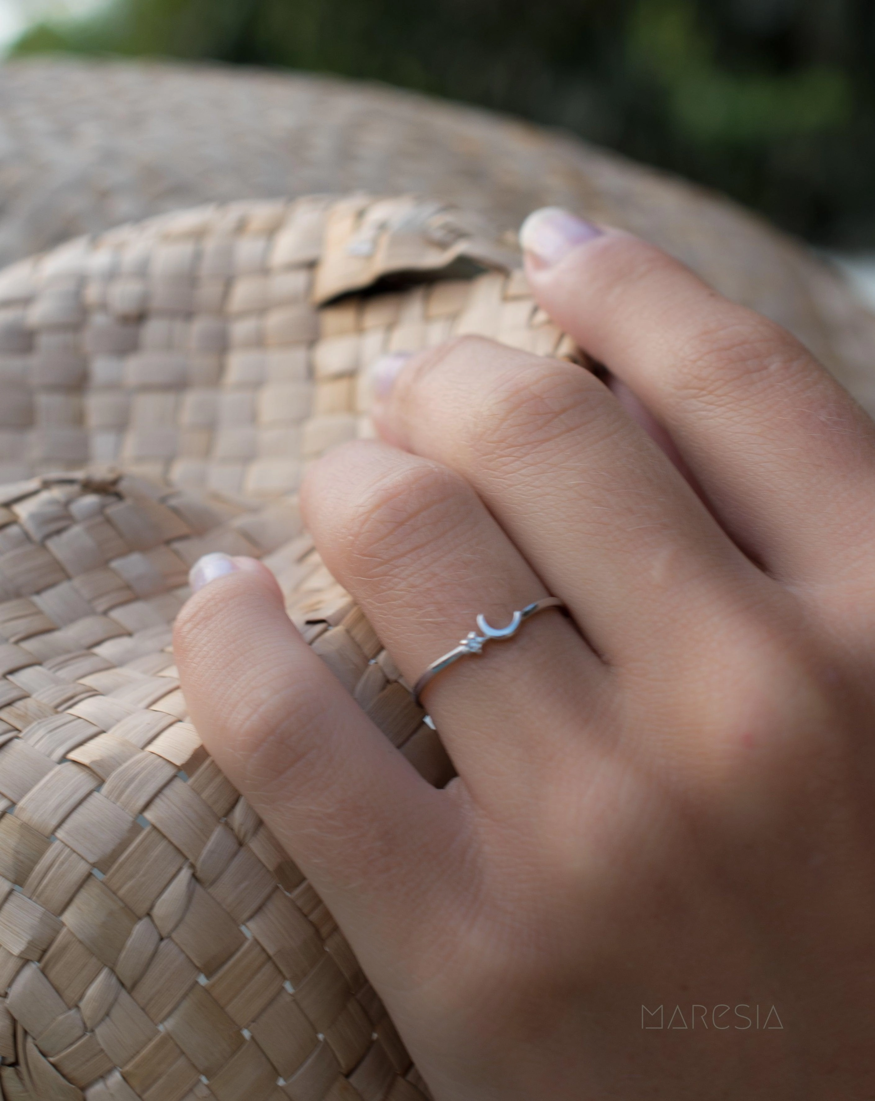 Ring~ Sterling Silver 925~ SMR094