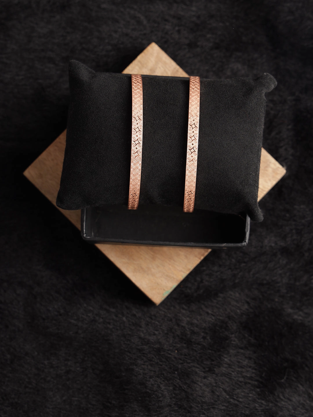 Rose Gold Plated Set Of 2 Bangle Set