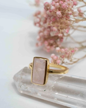 Rose Quartz Tear Drop Ring ~ 18k Gold Plated ~ MR138