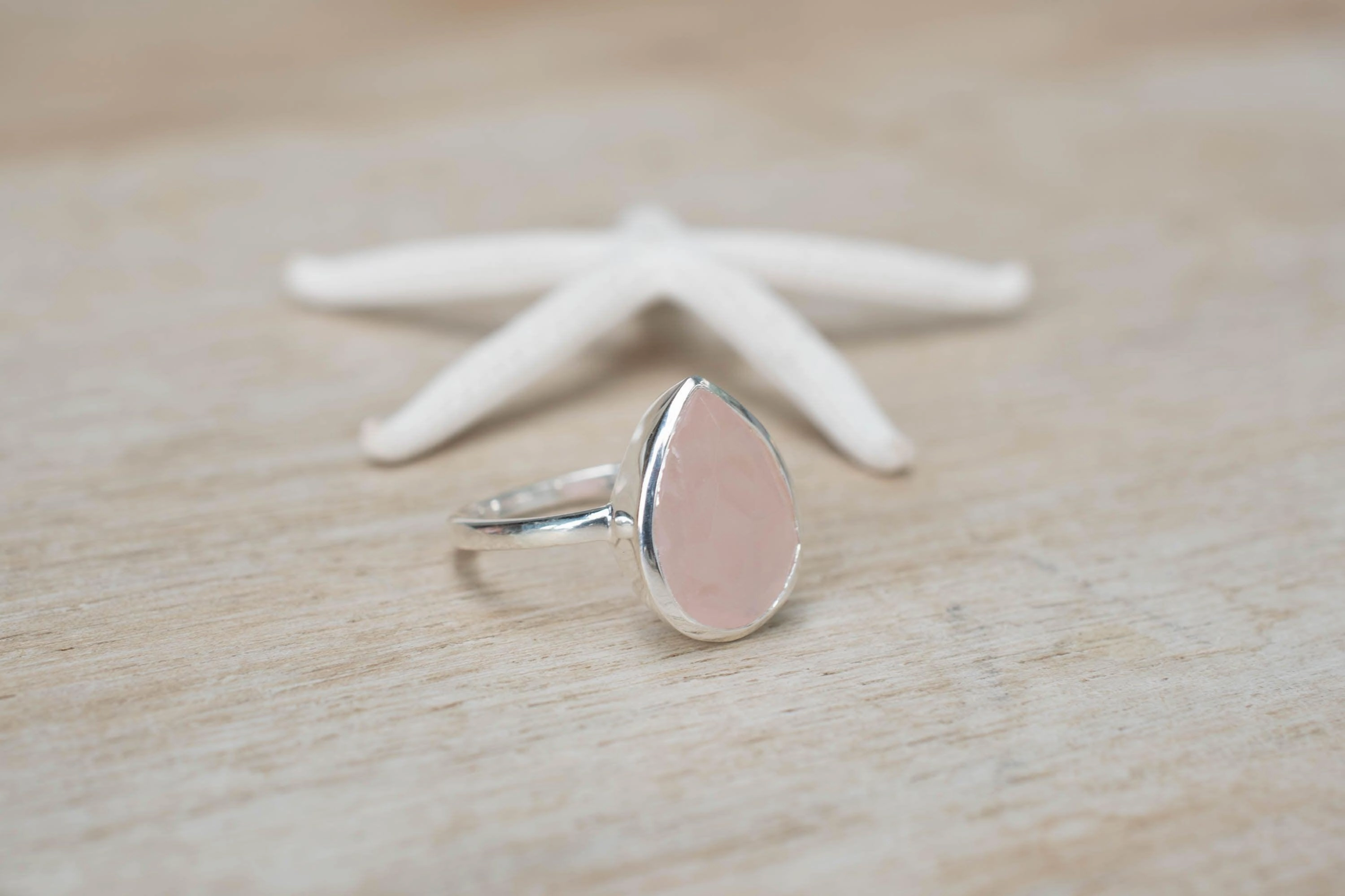 Rose Quartz Tear Drop Ring ~ Sterling Silver 925 ~ MR226