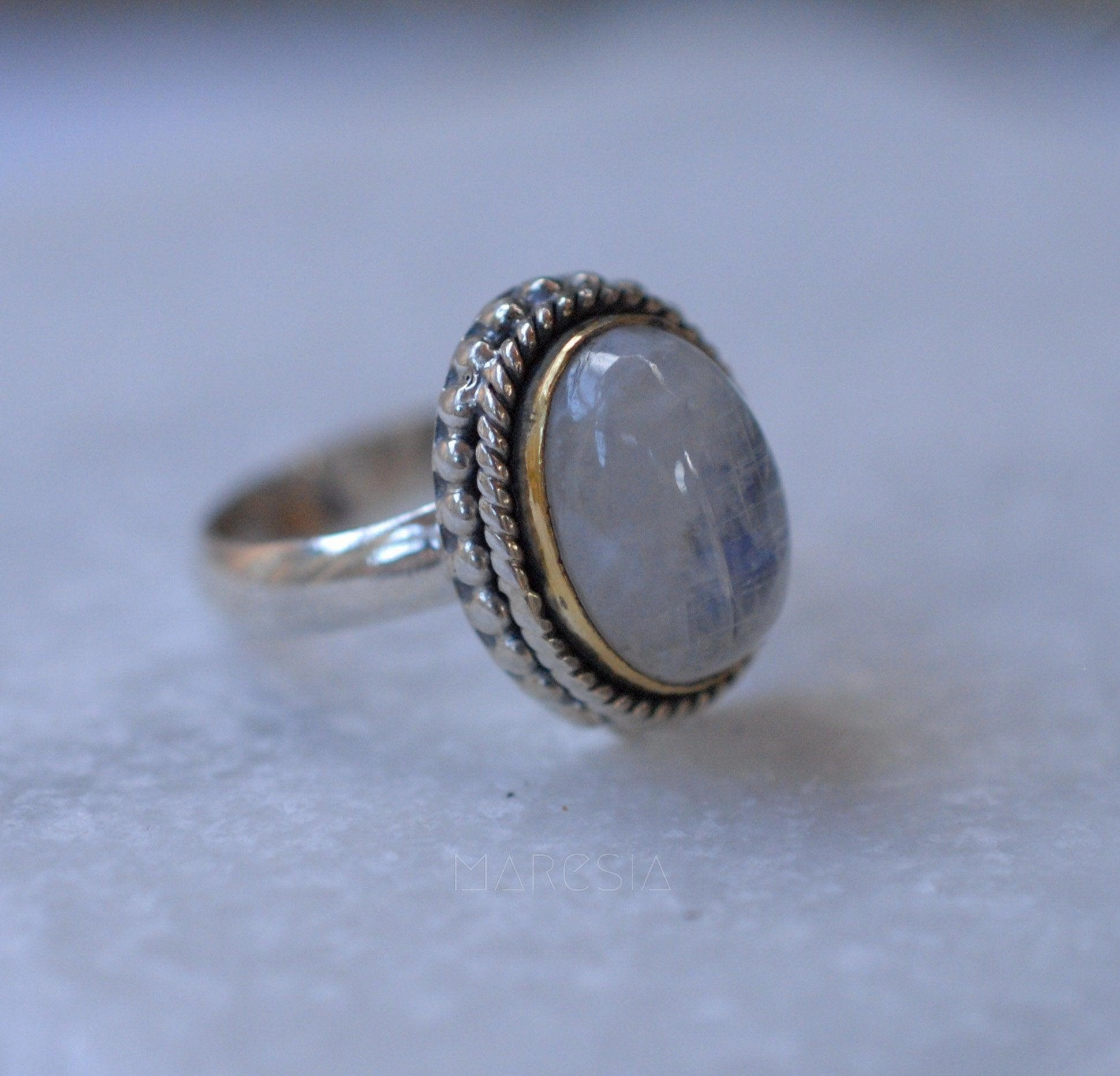 Round Moonstone Ring ~ Sterling Silver 925 Gold Vermeil ~MR026