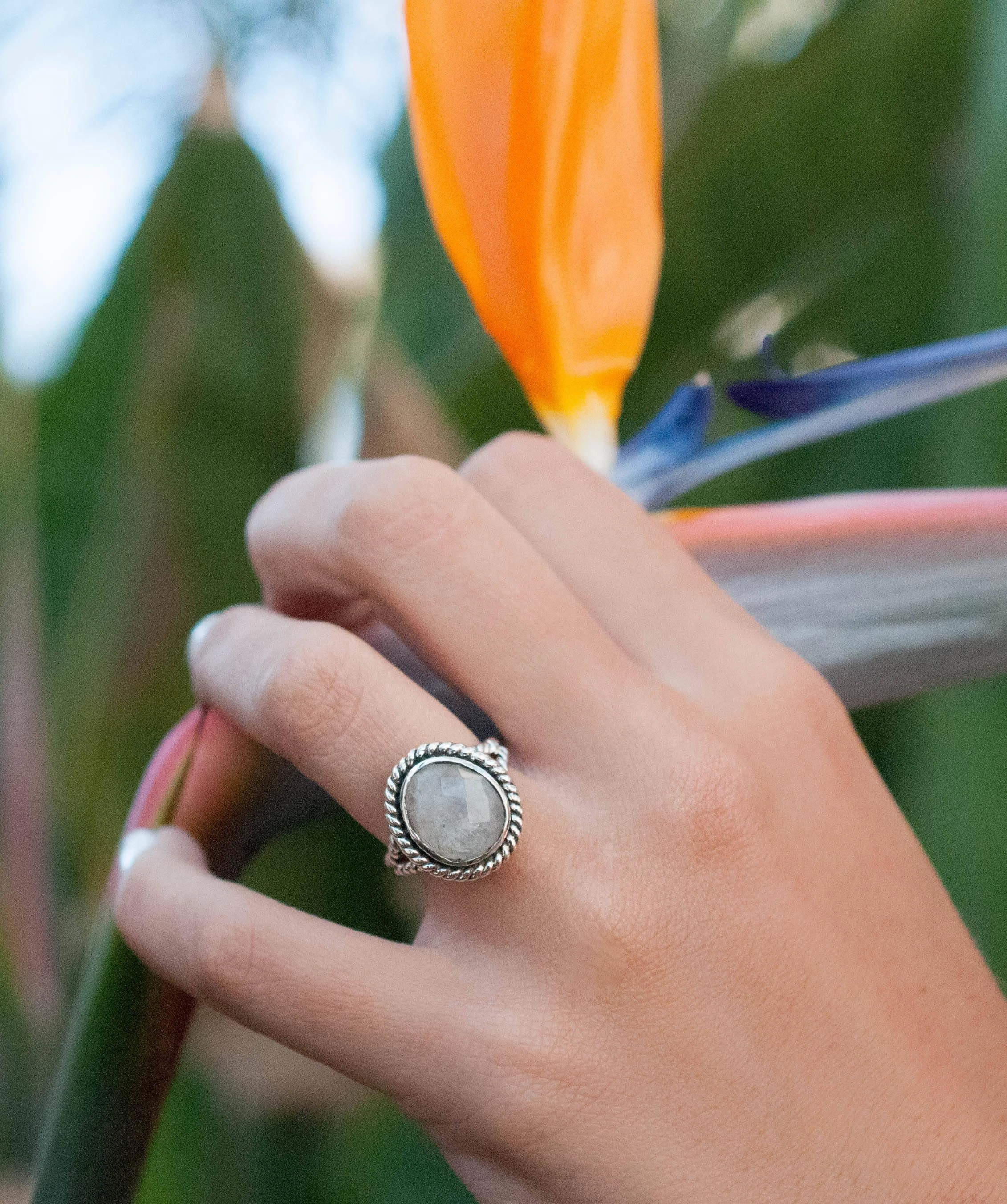 Round Moonstone Ring ~ Sterling Silver 925 ~MR030