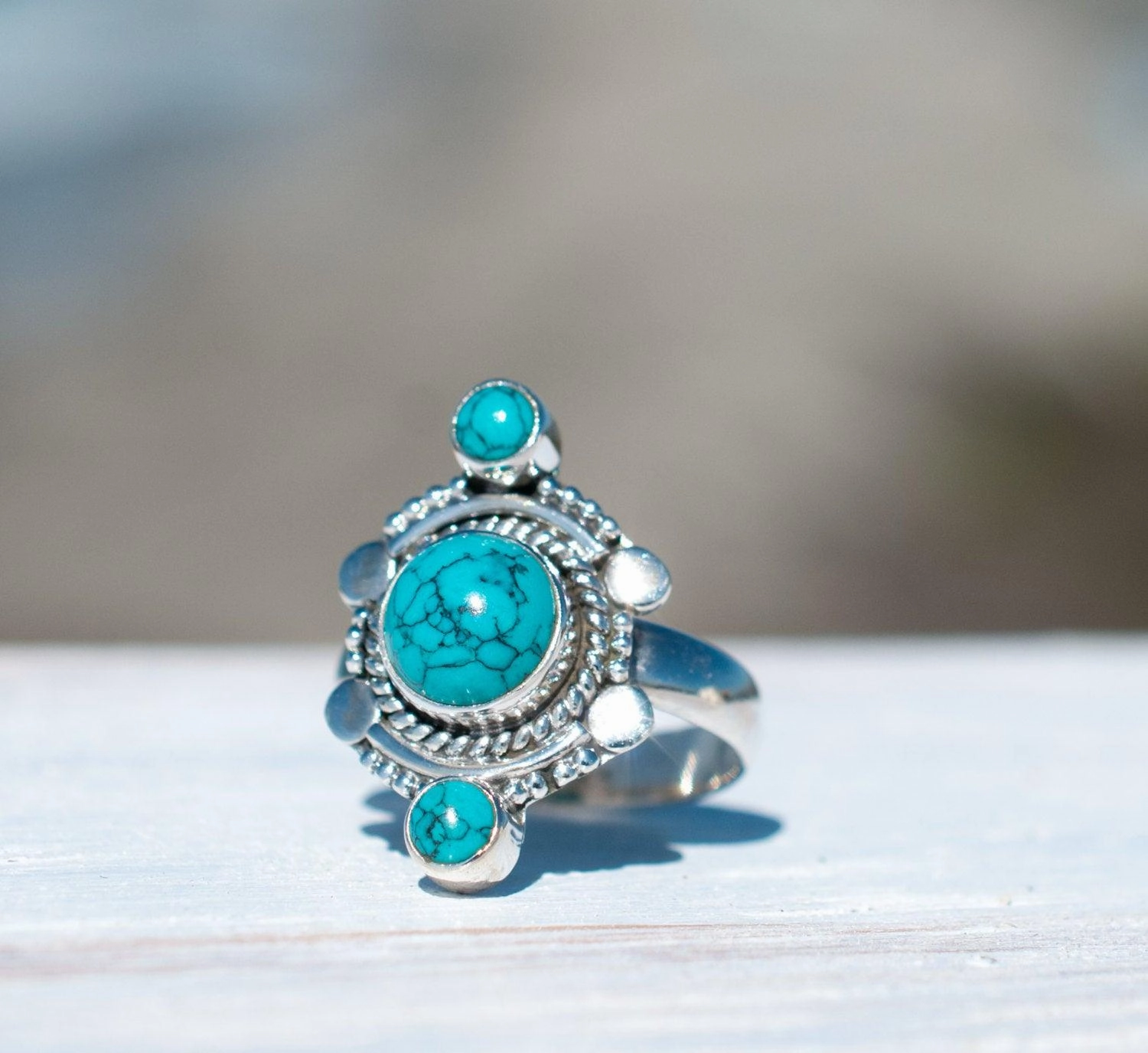 Round Turquoise Ring ~ Sterling Silver 925 ~ MR121
