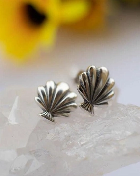 Sea Coach Stud Earrings ~ Sterling Silver 925 ~ SME075