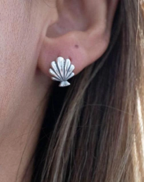Sea Coach Stud Earrings ~ Sterling Silver 925 ~ SME075