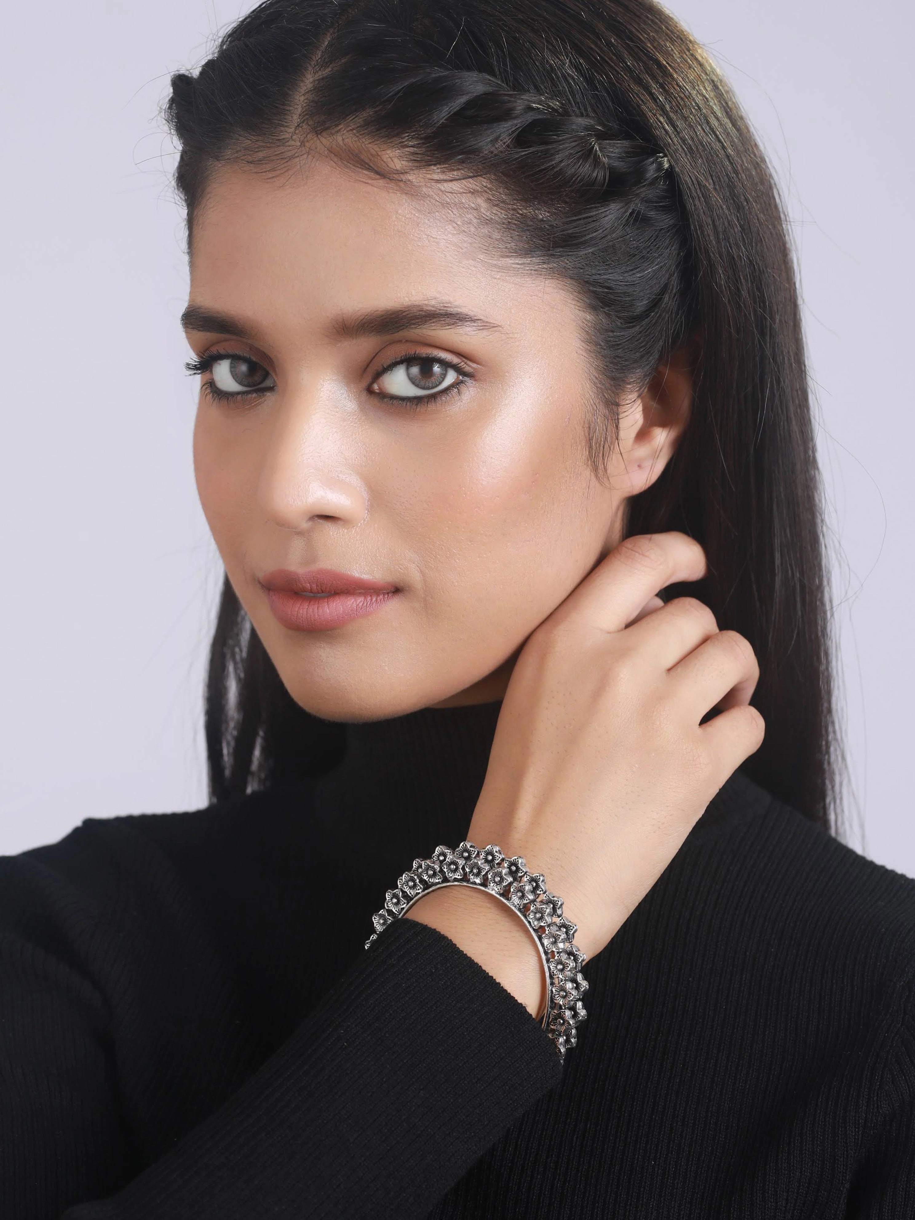 Set Of 2 Silver Toned & Silver Plated Handcrafted Oxidised Bangles
