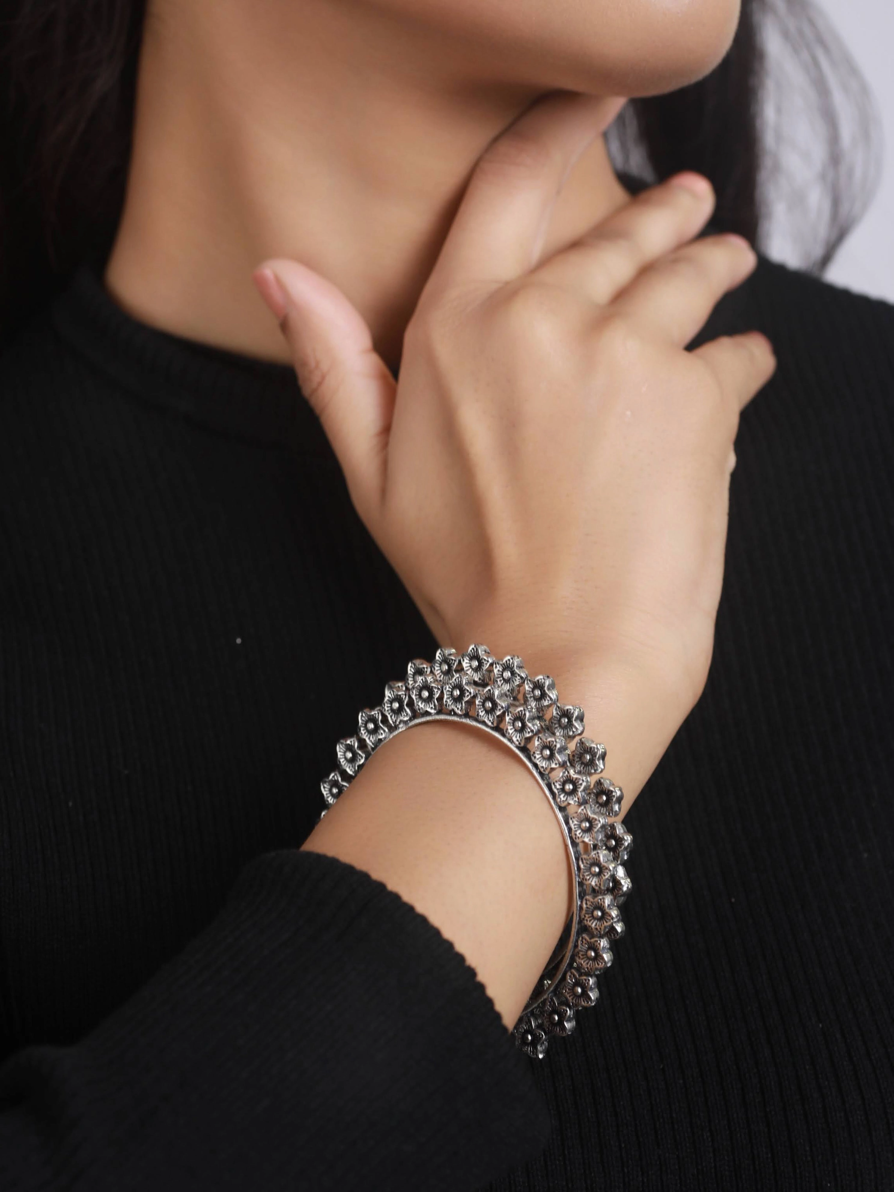 Set Of 2 Silver Toned & Silver Plated Handcrafted Oxidised Bangles