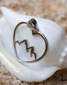 Sierra Pendant ~ Sterling Silver ~ SMP055