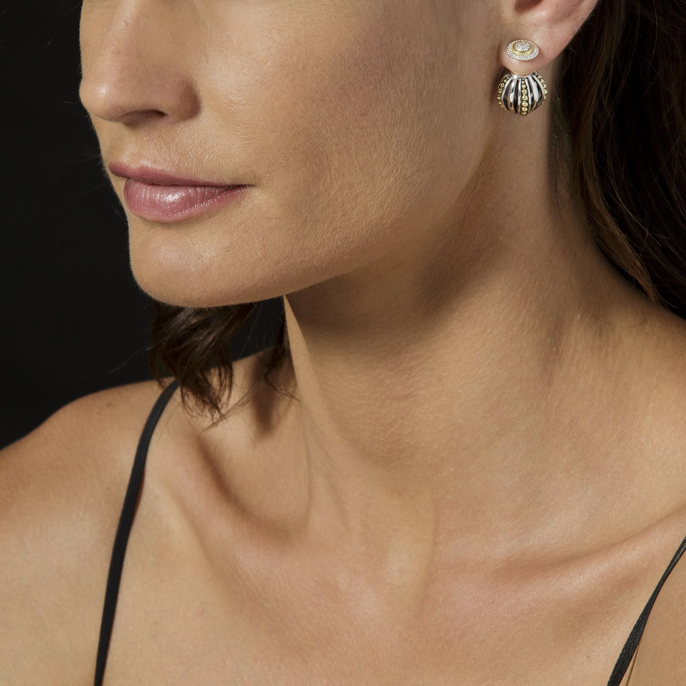 Signature Caviar Beaded Diamond Stud Earrings