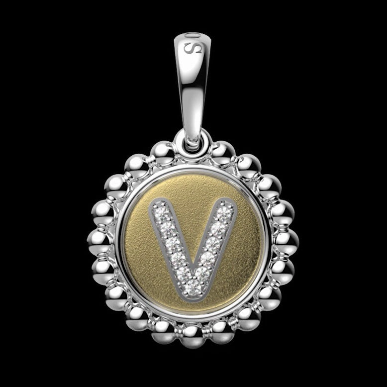 Signature Caviar Diamond V Initial Charm