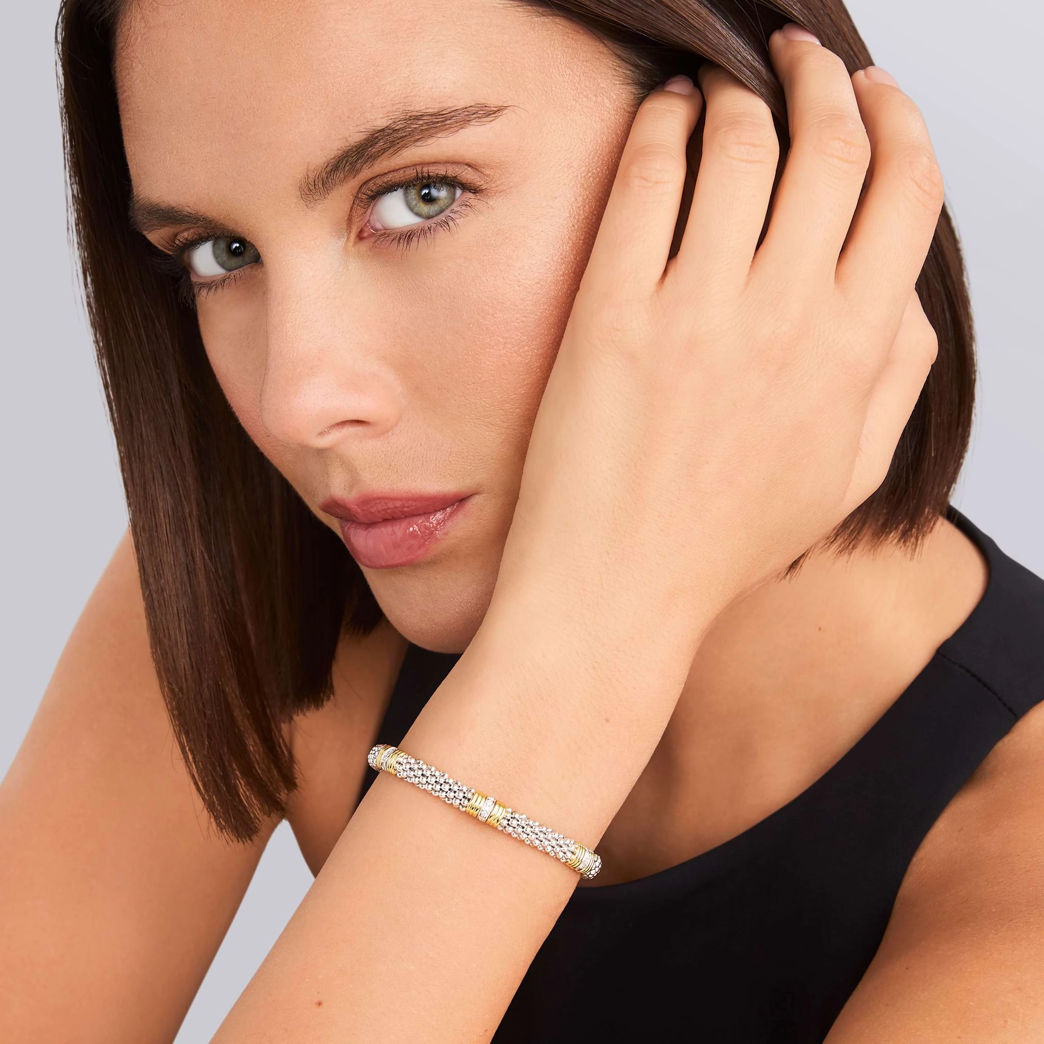 Signature Caviar Triple Diamond Station Caviar Bracelet | 6mm