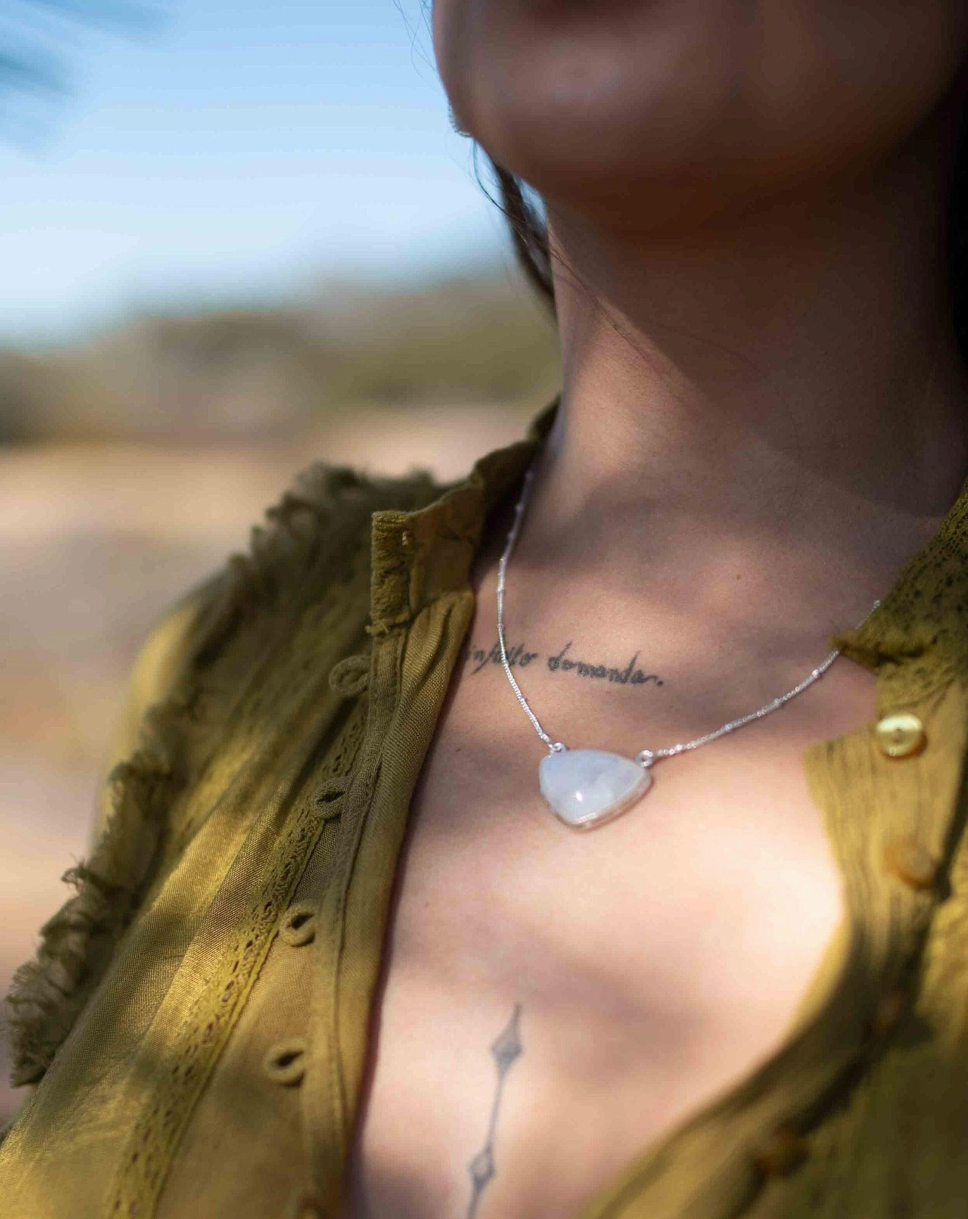 Silvana Necklace ~ Moonstone ~ Sterling Silver 925 ~MN088