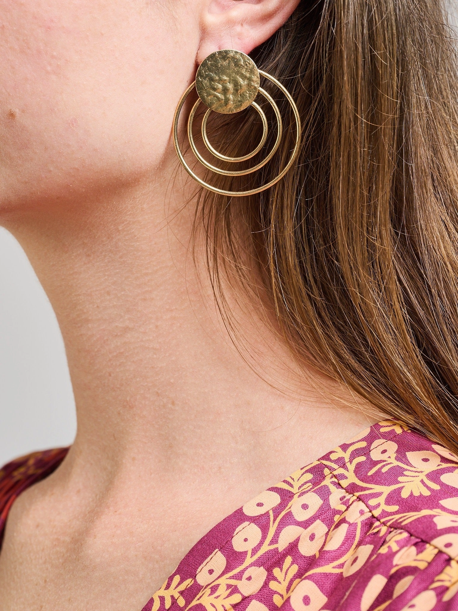 Sol Stud Earrings - Gold