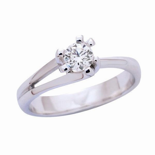 Solitaire en or blanc , diamant certifi?? GIA.