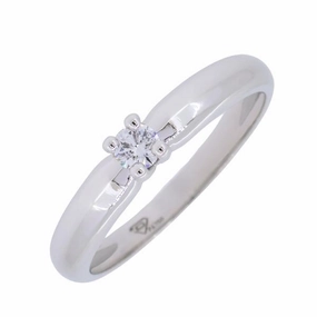 Solitaire en or blanc serti d'un diamant.