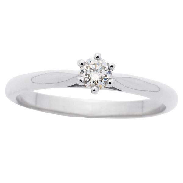 Solitaire en or blanc serti d'un diamant.