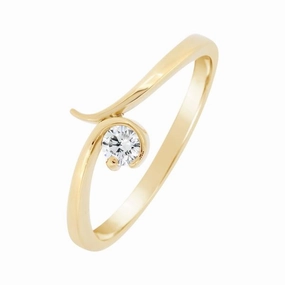 Solitaire en or jaune serti d'un diamant.