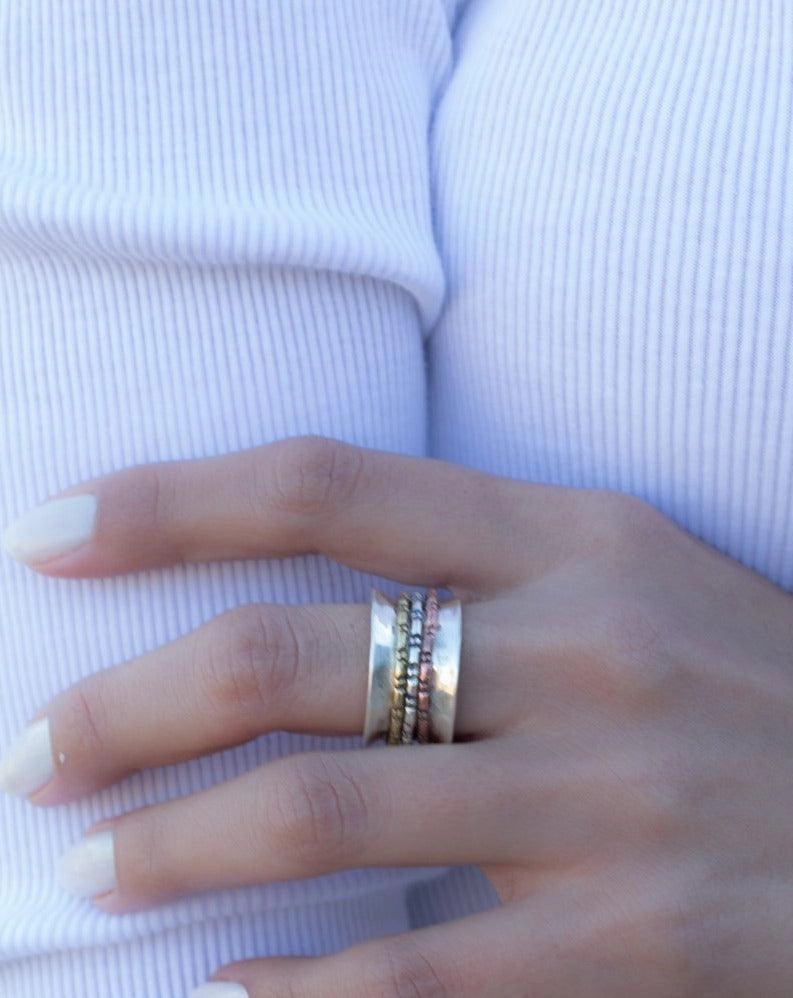 Spinner Ring ~Sterling Silver 925 ~MS008
