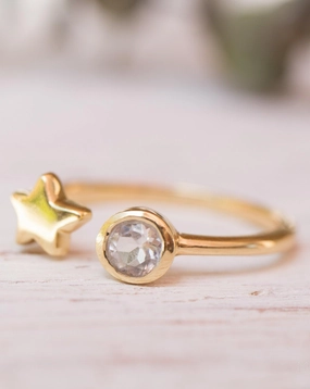 Star White Topaz Ring ~ 18k Gold Plated ~ - MR051
