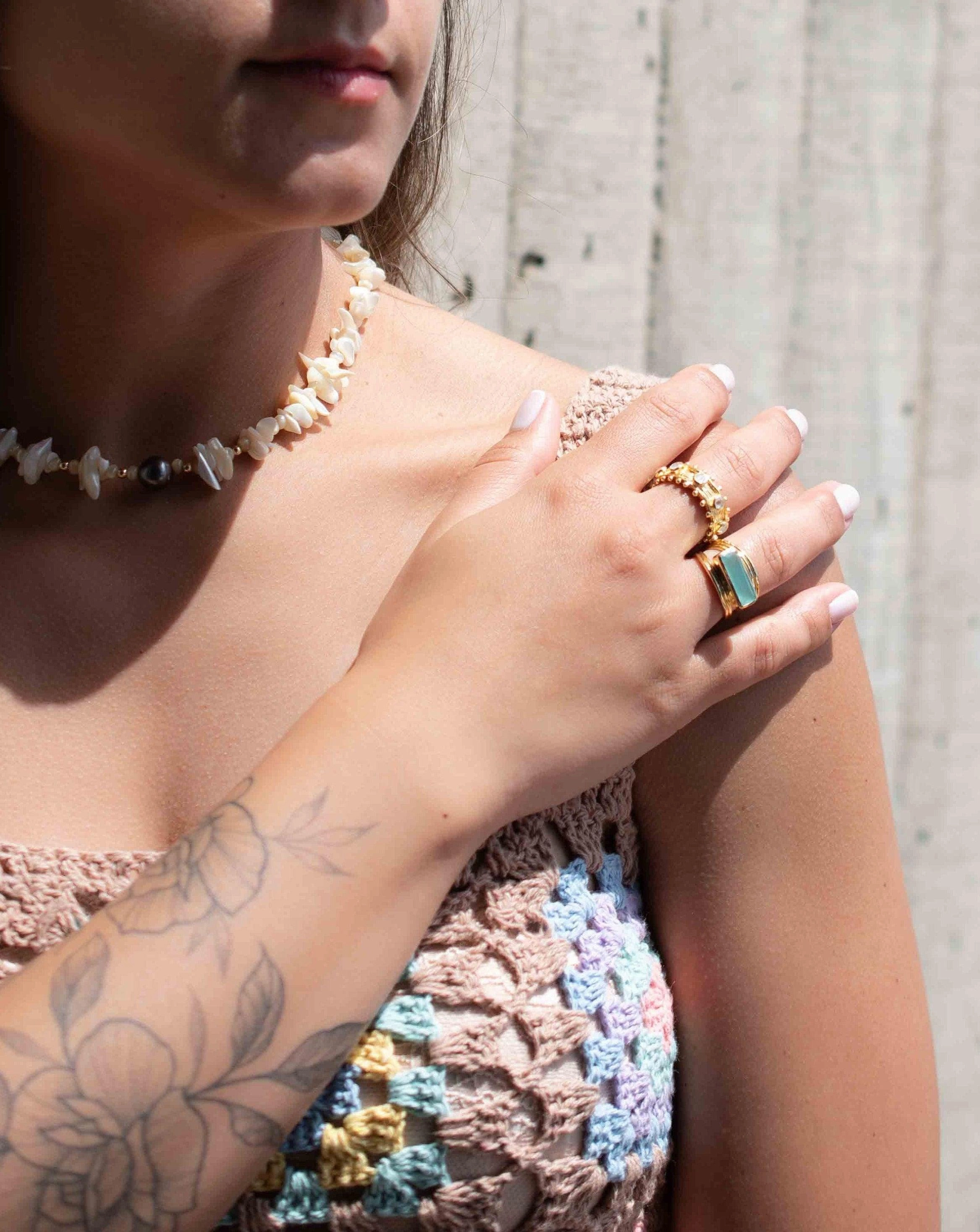 Tahitian Pearl & Mother-of-Pearl Choker ~ Sterling Silver 925 or Gold Filled~ Choker ~ MN065