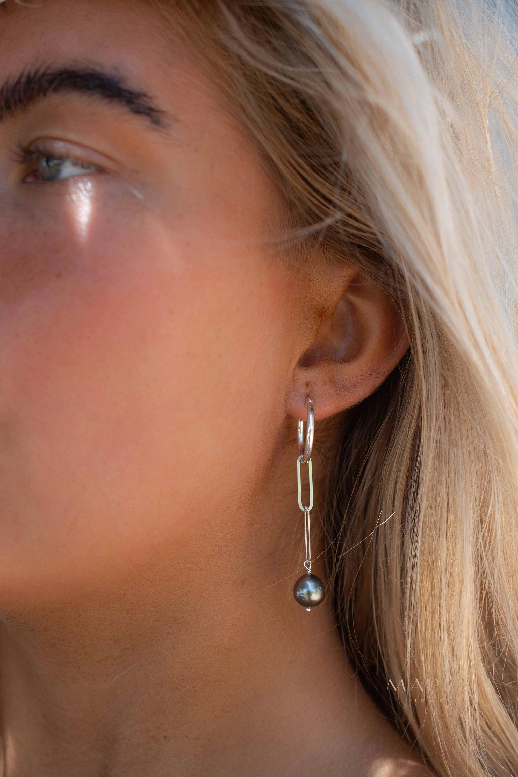 Tahitian Pearl Earrings ~ 14k Gold Filled, Rose Gold Filled or Sterling Silver 925 ~ ME220