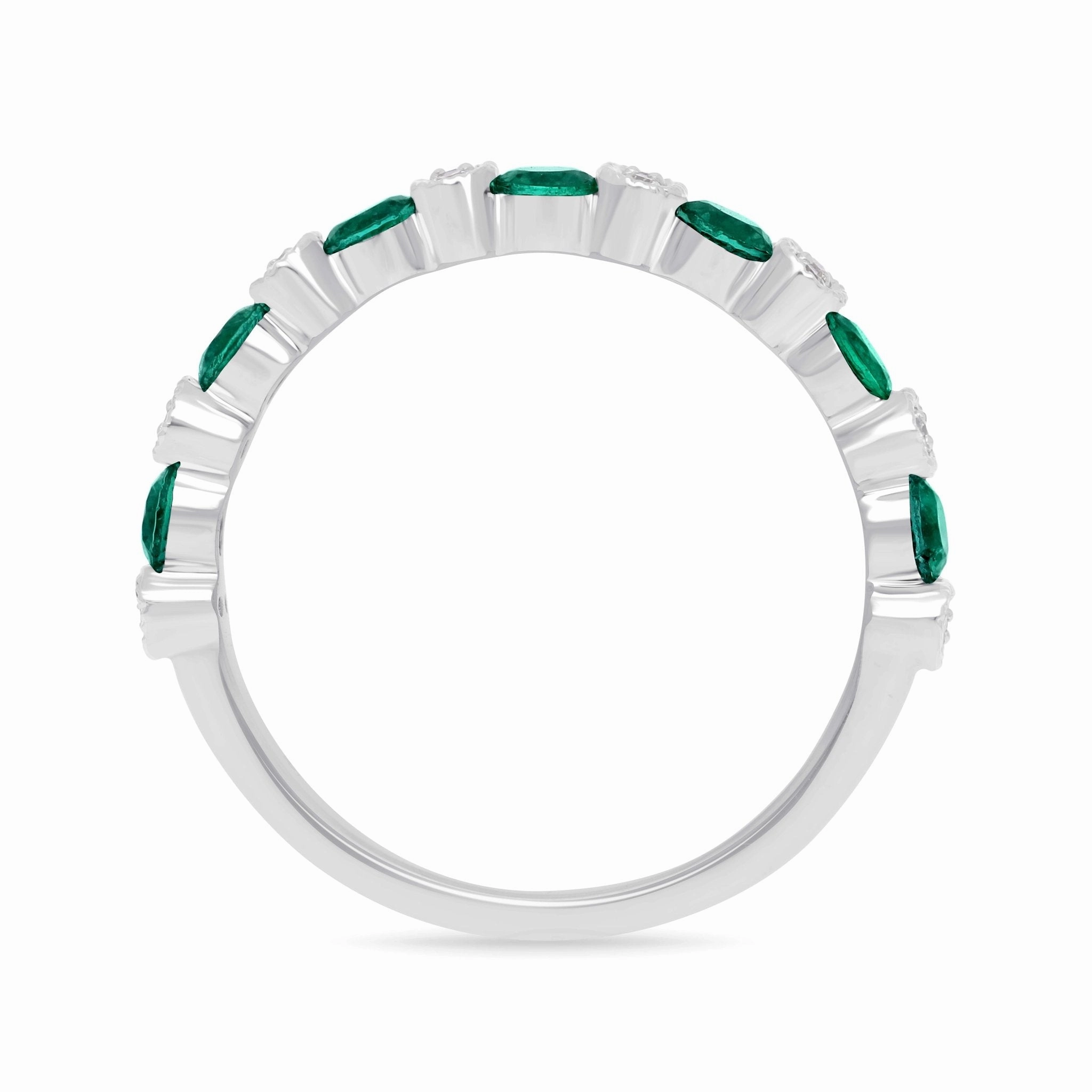 Tessa Ring - YG