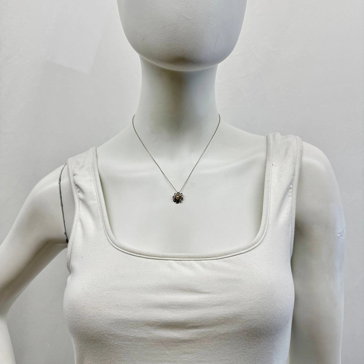 Tiffany & Co. Daisy Flower Pendant Necklace