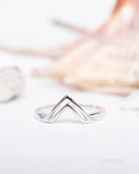 Toe Ring ~ Sterling Silver 925~ SMT018