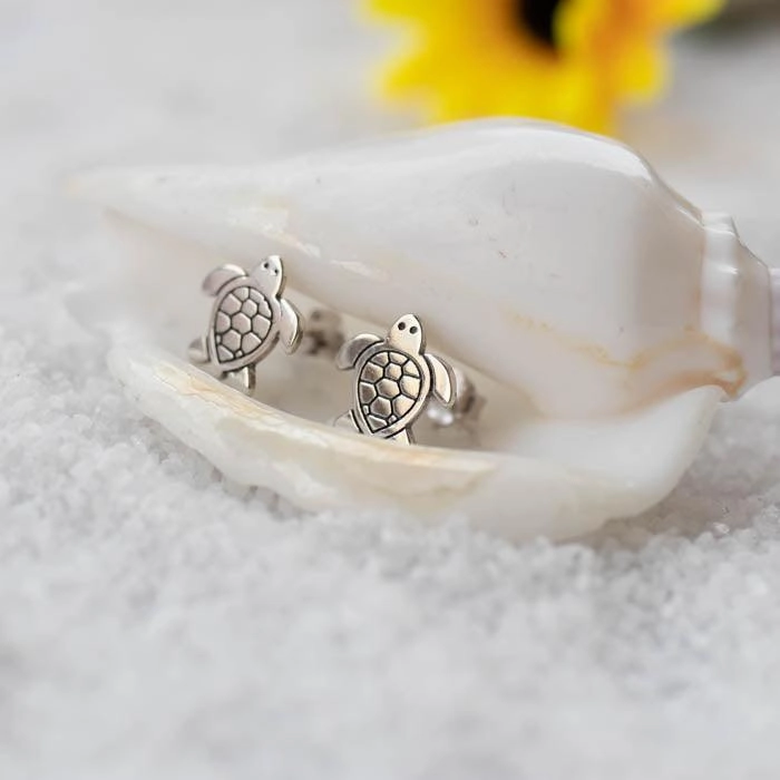 Turtle Stud Earrings ~ Sterling Silver 925 ~ SME072