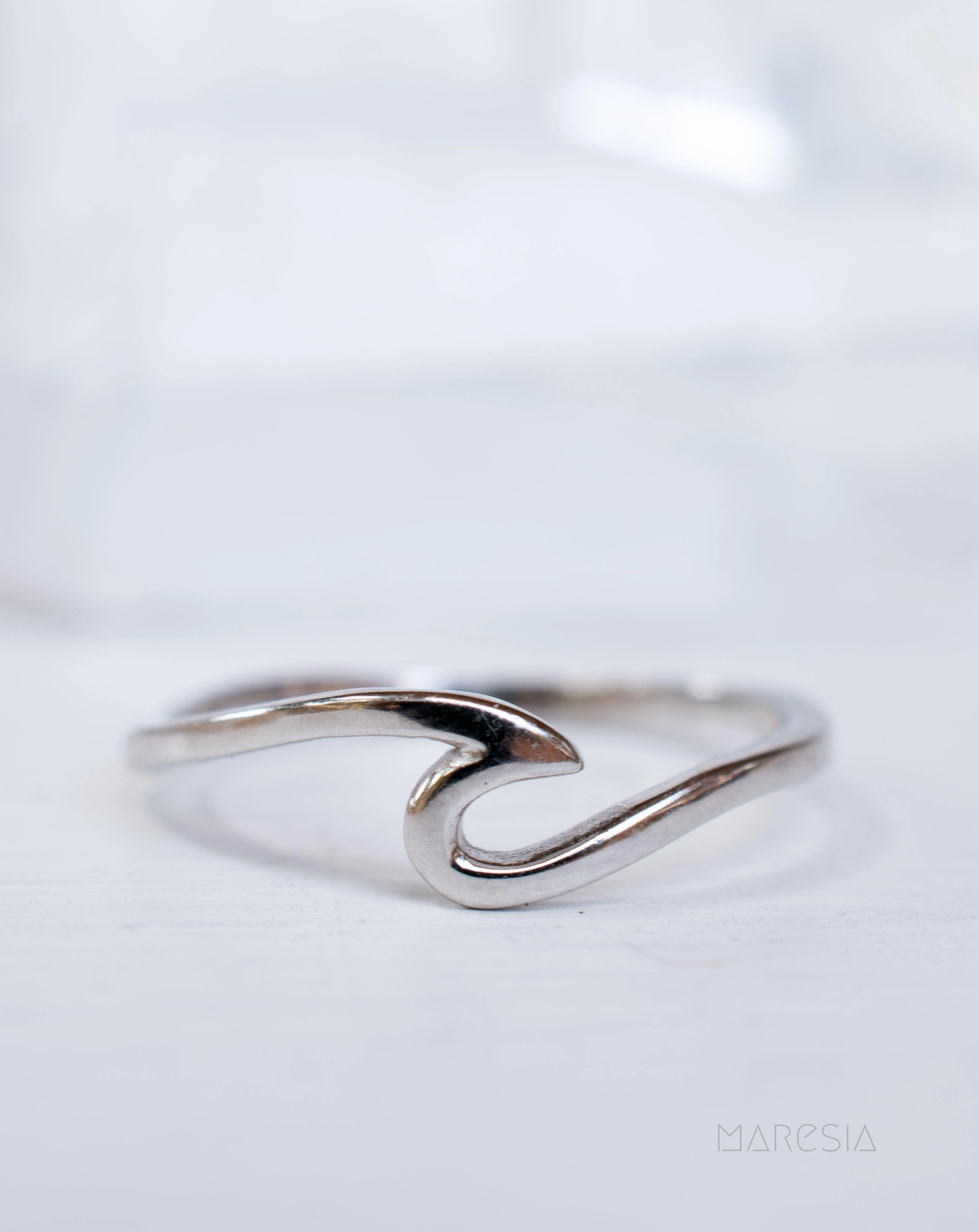 Wave Ring~ Sterling Silver 925~ SMR072