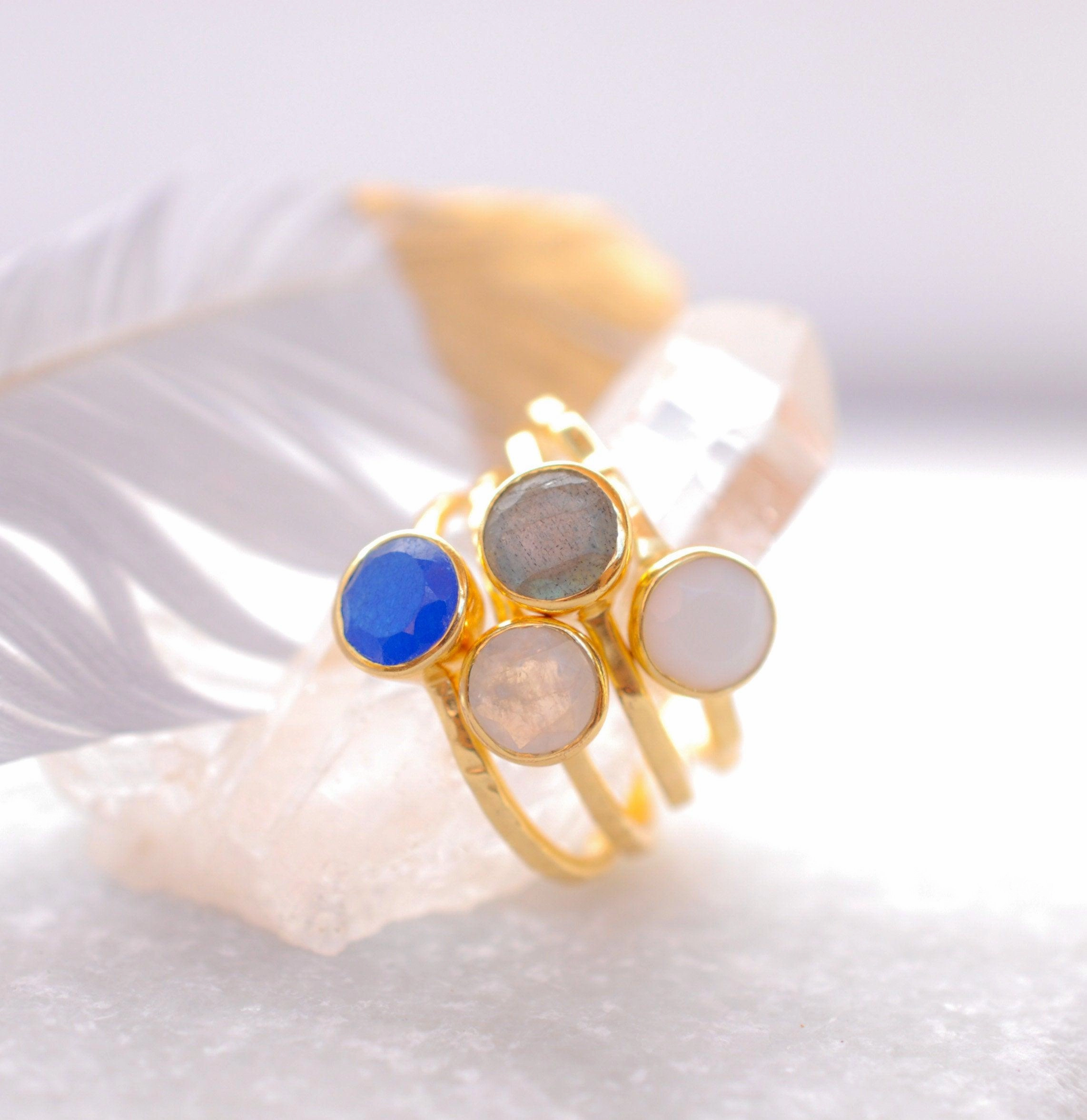 White Agate Ring  ~ Gold Plated ~  MR068